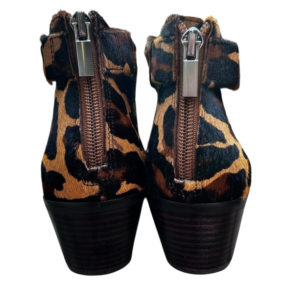 Sole Society So Lynette Leopard Bootie 8 Calf Hair Mob Wife Cut Out Stacked Heel - Picture 6 of 12